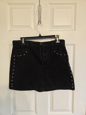 Gap Black Studded Icon Mini Skirt NWOT Size 10